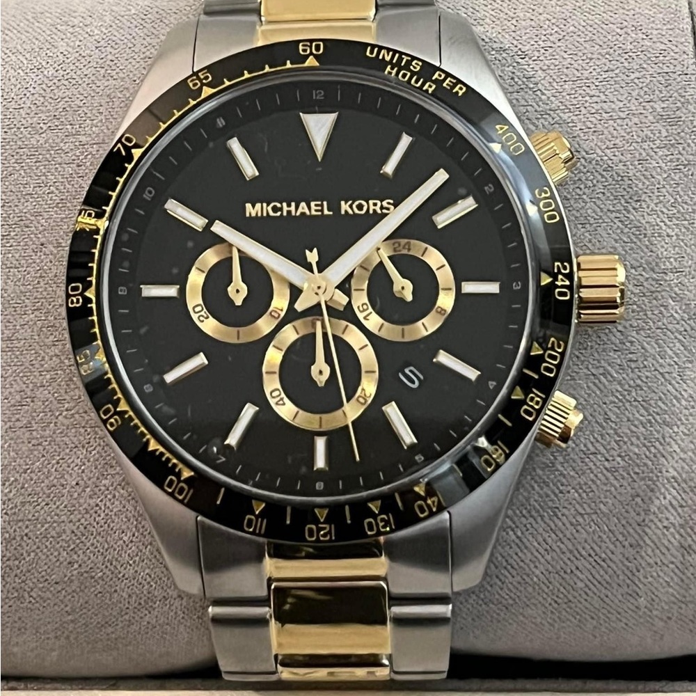 Michael Kors Men’s Chronograph Two-Tone Stainless Steel Watch
Case Size: 45mm